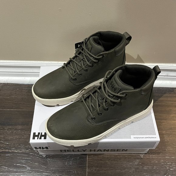 Helly Hansen Men's Boots in Olive and Cream - Picture 3 of 9